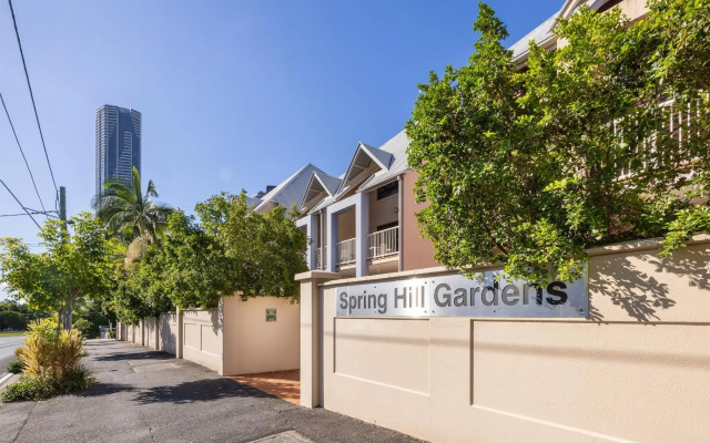 Spring Hill Gardens Apartments