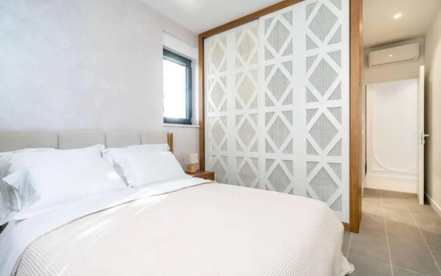 New&Luxury 5* with an Amazing View - Pure Apartment