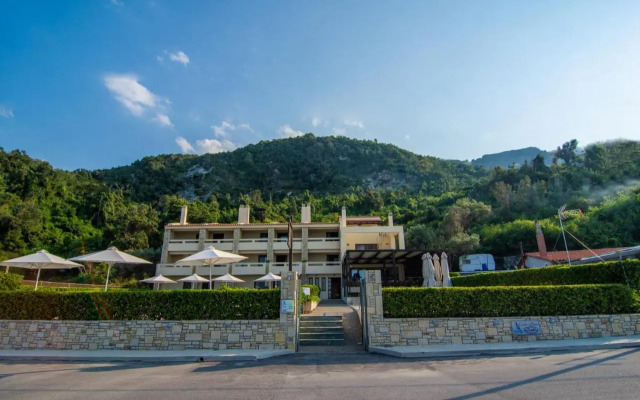 Casa Laios