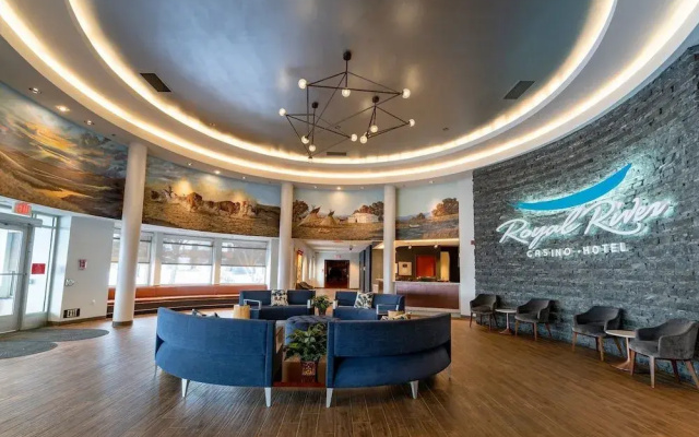 Royal River Casino and Hotel