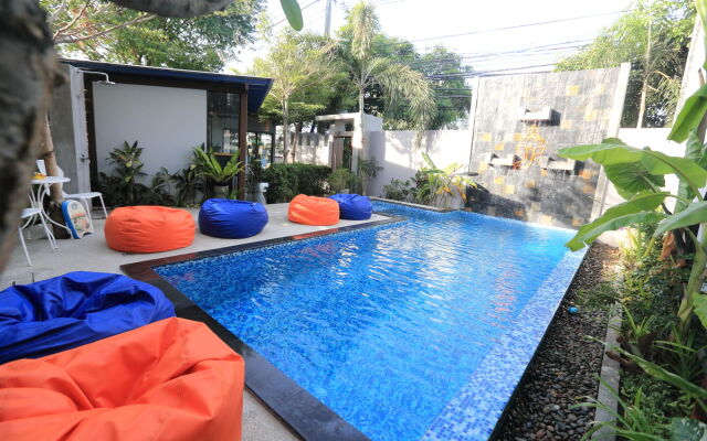 Baan Rawee Apartments