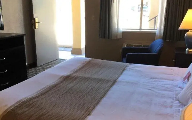 Lotus by Hotel Inn