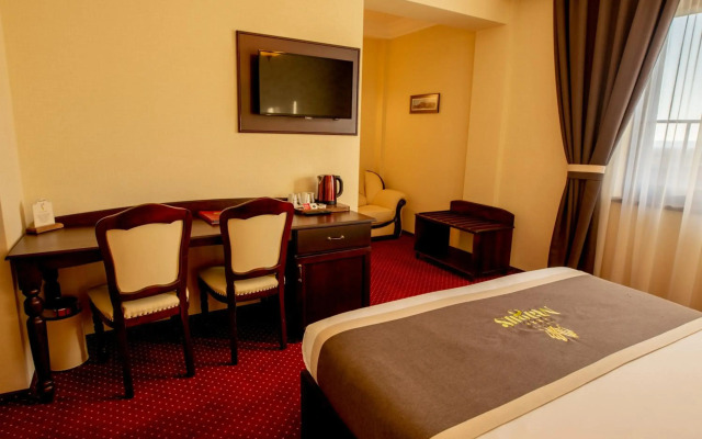 Magus Hotel