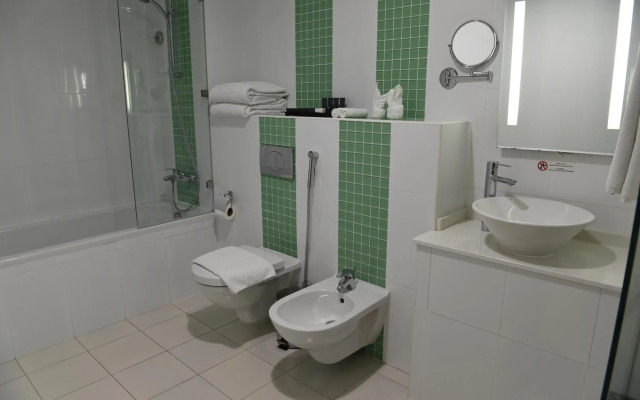 Gulf Suites Hotel Amwaj