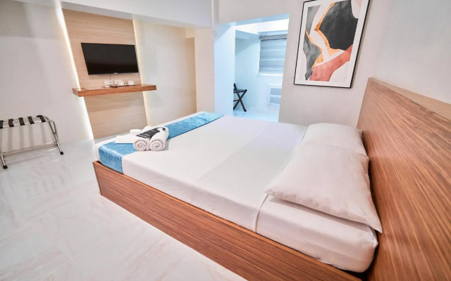 Circuit Hostel