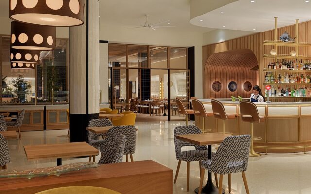 H10 Porto Poniente Hotel