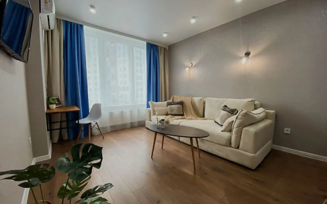 Apartments Green FOX  on str. Bekhtereva, 2B