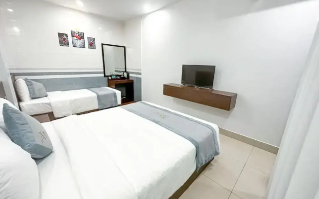 Aui Hotel