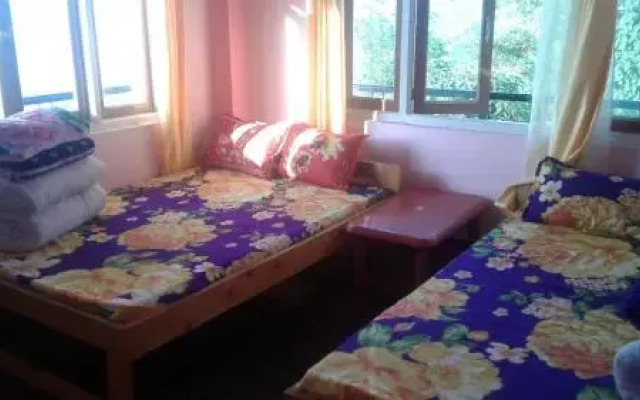 Vamoose Ashis Homestay