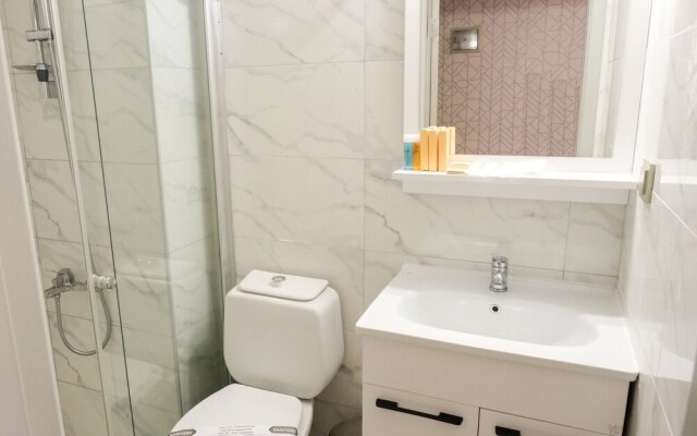 Uras Beach Hotel