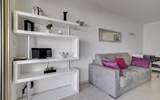 IMMOGROOM - 5 min from beach -Terrace - AC - Parking