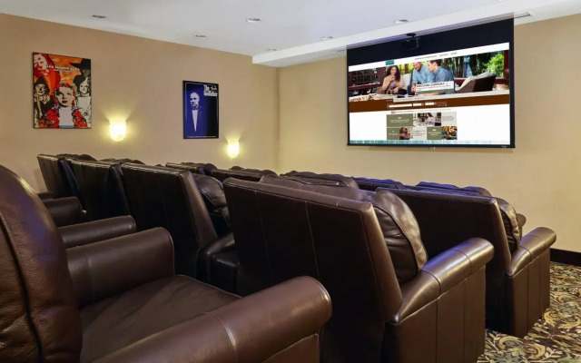 Staybridge Suites Milwaukee Airport South by IHG