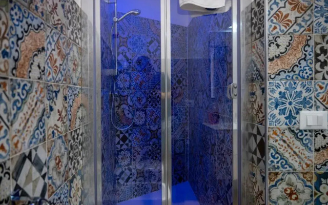 White Apartments & Spa