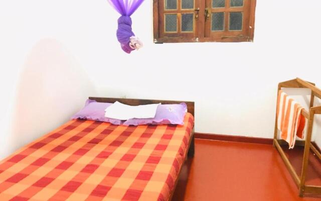 Pathum Family Home