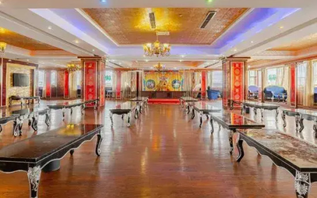 Zoige Grand Hotel (Zoige County People's Government)