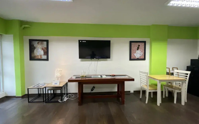 H plus Hotel powered by Cocotel