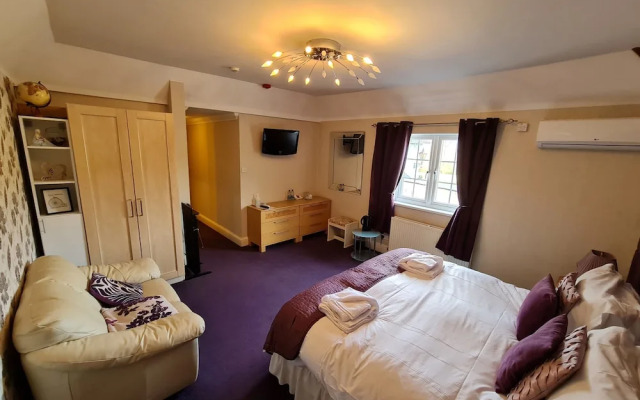 OYO Lavender House Hotel