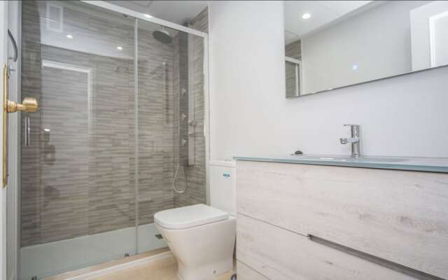 Modern Duquesa 2 Bed,outstanding View of Sea/golf