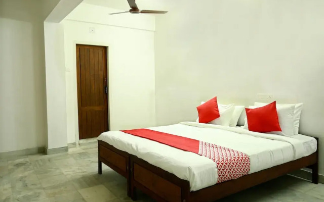 OYO 10259 Hotel Safa INN