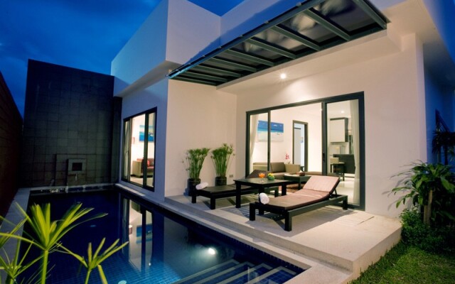 Seastone Private Pool Villas