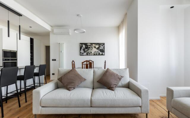 Del Lavoro 17 - Casa Ze Best