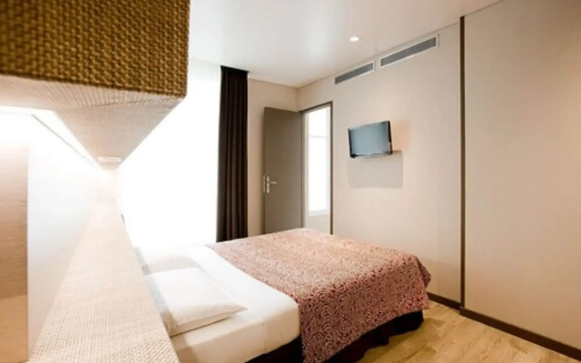 Central Hotel Paris