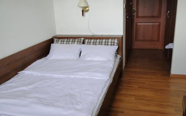 Weranda Restaurant & Rooms