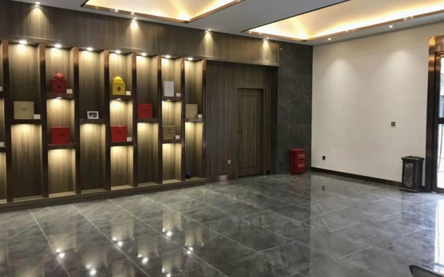 Xinzheng Mo Ran  Hotel