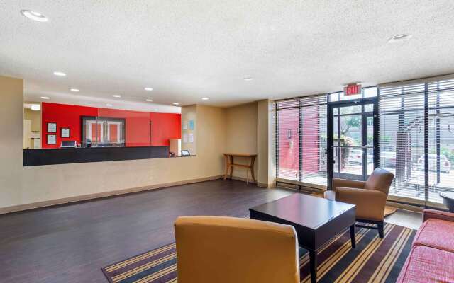 Suburban Studios Macon North