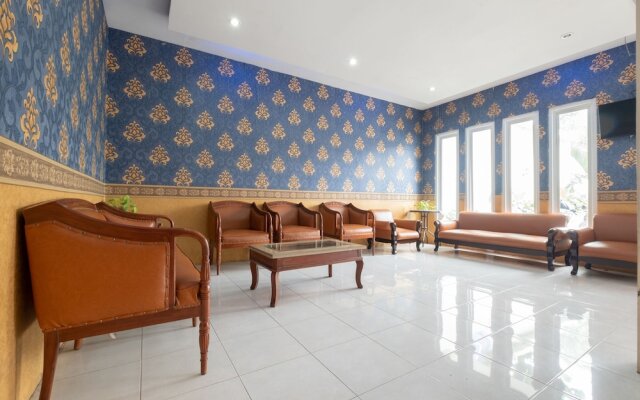 Rumah Nugraha Hotel Syariah by OYO Rooms