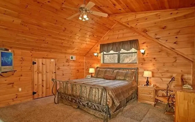 Hawks Ridge Holiday Home