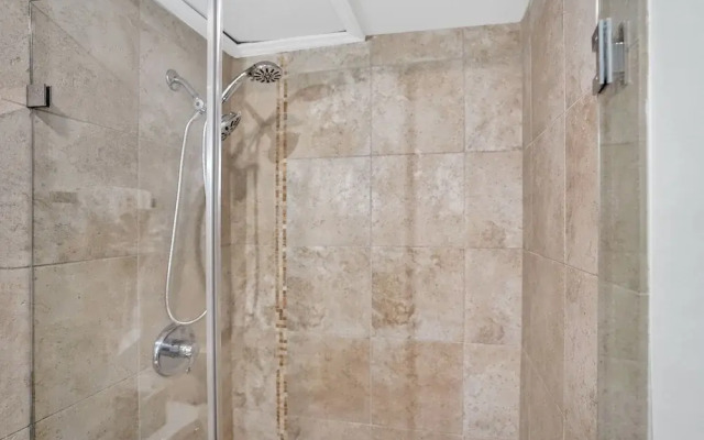 RA Suites