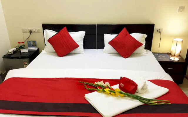Hotel Delhi Marine Club Gurgaon