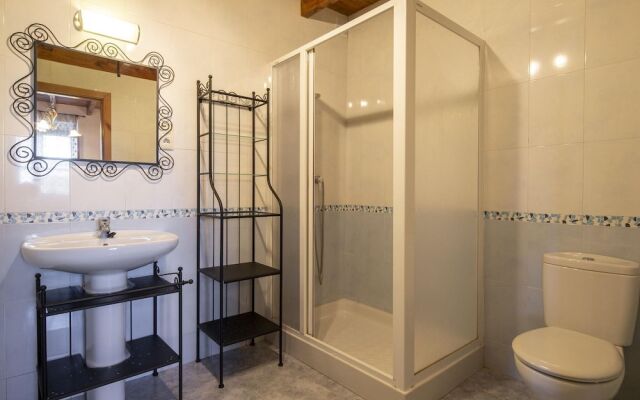 Lovely Apartment in Colunga near Sea Beach