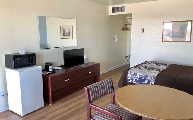 Budget Host Sheridan