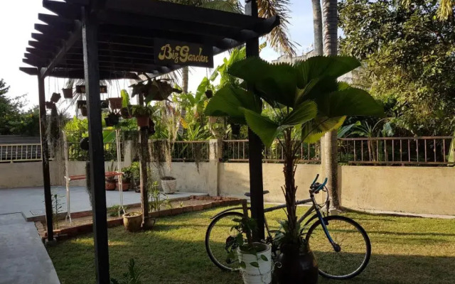 Big Garden Homestay