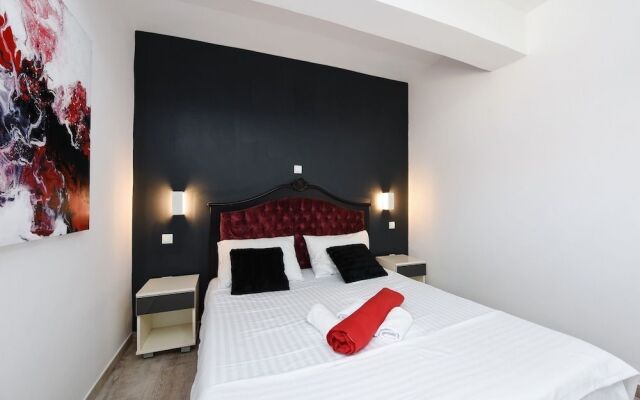 Holiday Apartments Yes Peace