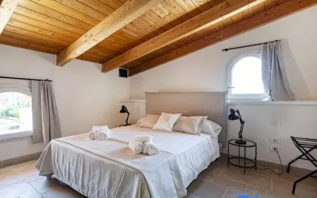 Palazzo della Torre 202– Modern Historic Apartment