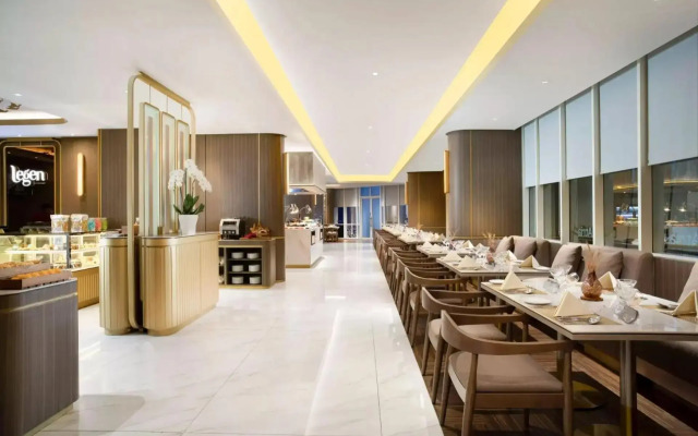 Atria Hotel Gading Serpong
