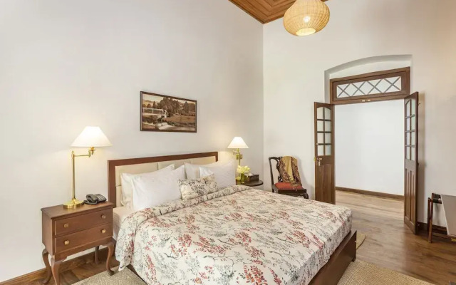 W15 Lake Gergory Boutique-hotel