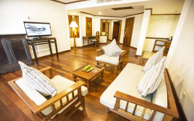 Empress Residence Resort & Spa