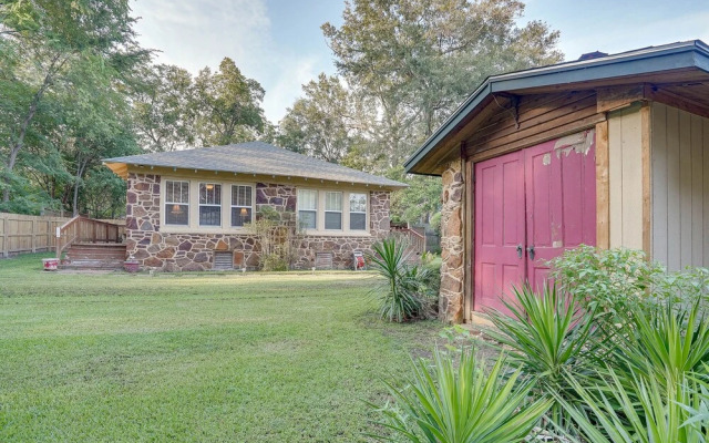 Quaint Jefferson Duplex: Walk to Downtown