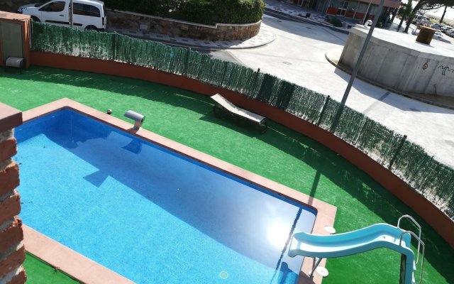 Ridaura Apartments with pool