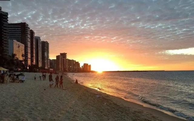 Completo em Hotel Localização Perfeita