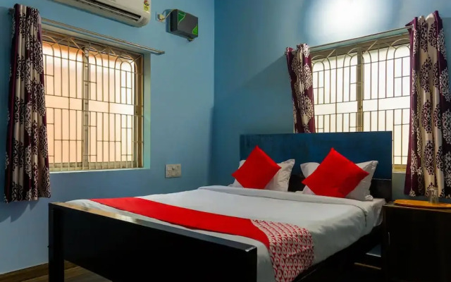 Royal Blues by OYO Rooms