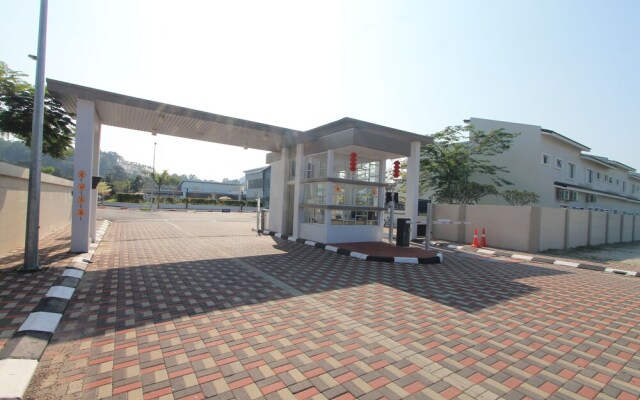 Ian's Genesis Townhouse