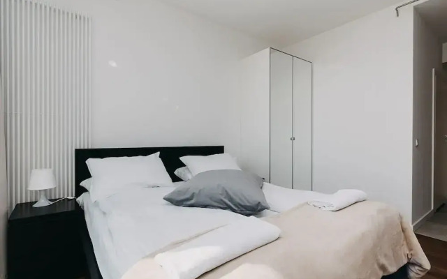 ShortStayPoland Kolejowa - B10