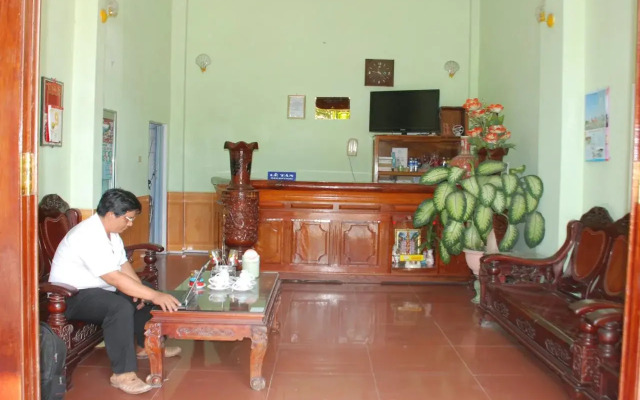 Hung Lam Hotel