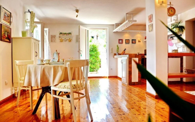 Bay House Rosohotnica
