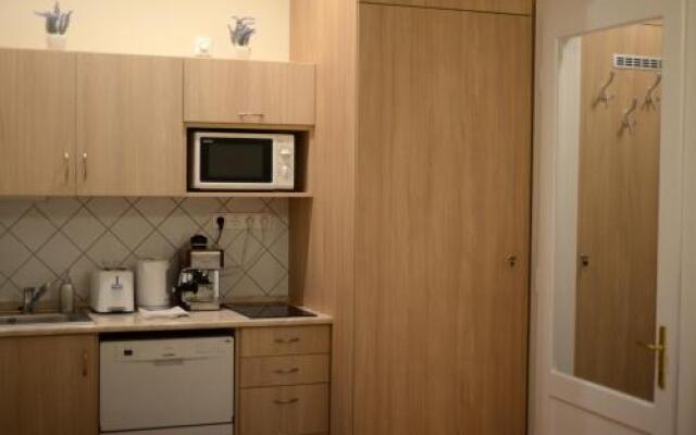 Stefánia Stúdió Apartmanok